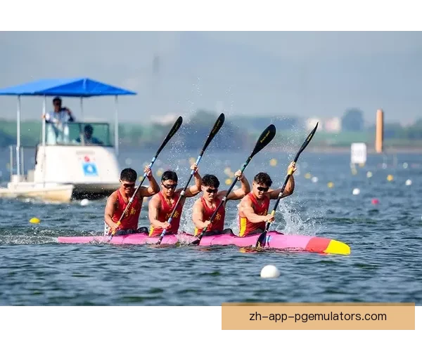 皮划艇比赛精彩纷呈,高潮迭起势如破竹 皮划艇比赛精彩纷呈,高潮迭起势如破竹