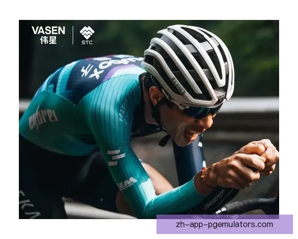 铁人三项赛事：运动健儿挑战极限，展现体育精神